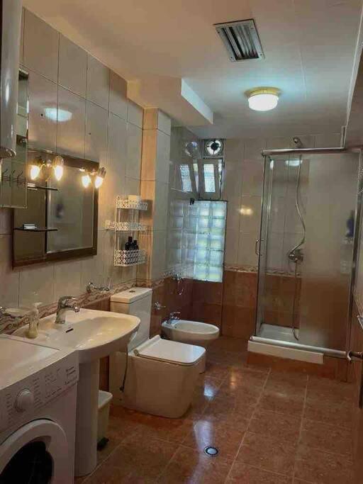 Apartment In Skanderbeg Square - Tirana Center 1 Exterior foto